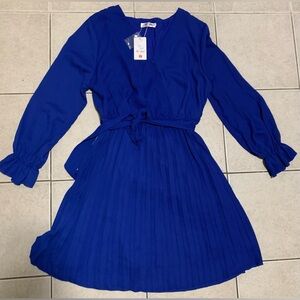 NWT BBX Lephsnt dress